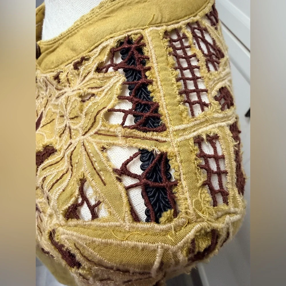 Free People Easy Breezy Henley Long Sleeve Thermal Texture Fabric Size Medium - Picture 3 of 6